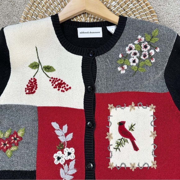 Alfred Dunner Vintage Cardigan Sweater Embroidered Birds Cardinal Grandmacore S - Picture 3 of 10